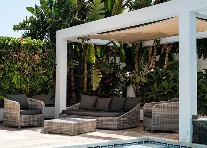 Villa Casa Paloma With Heated Pool In El Roque *